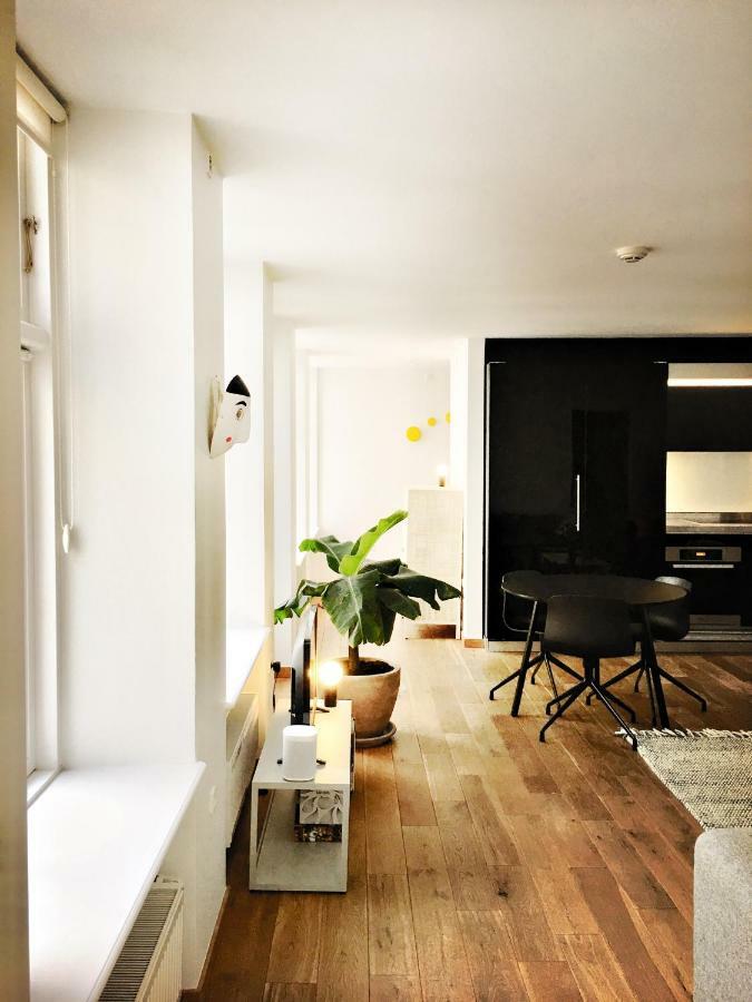 Making Matisse - Heart Of Apartment